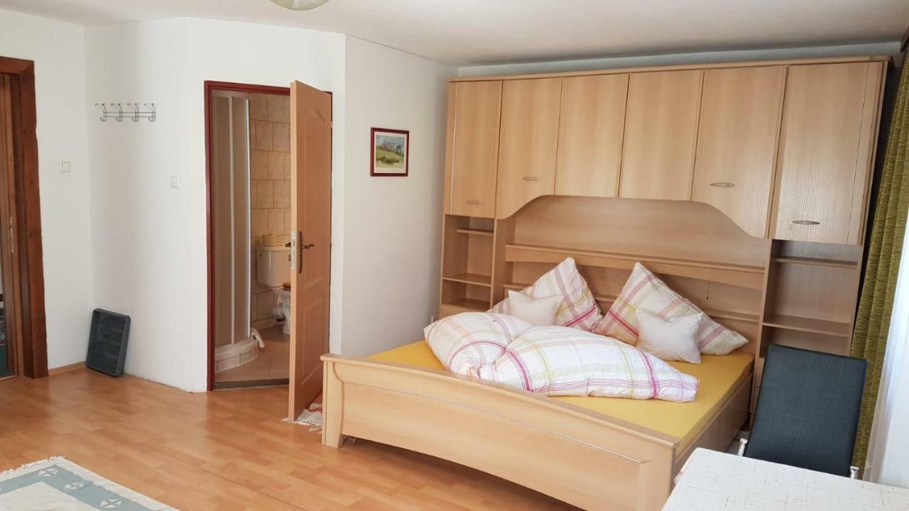 Hotel Haus Fiegl Oetz Habitación foto